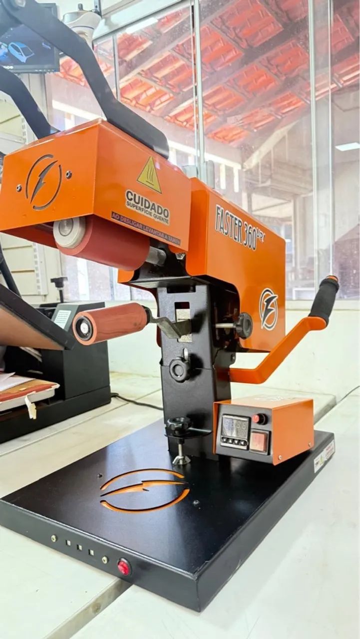 Máquina de estampar copos e taças é muitos materiais 