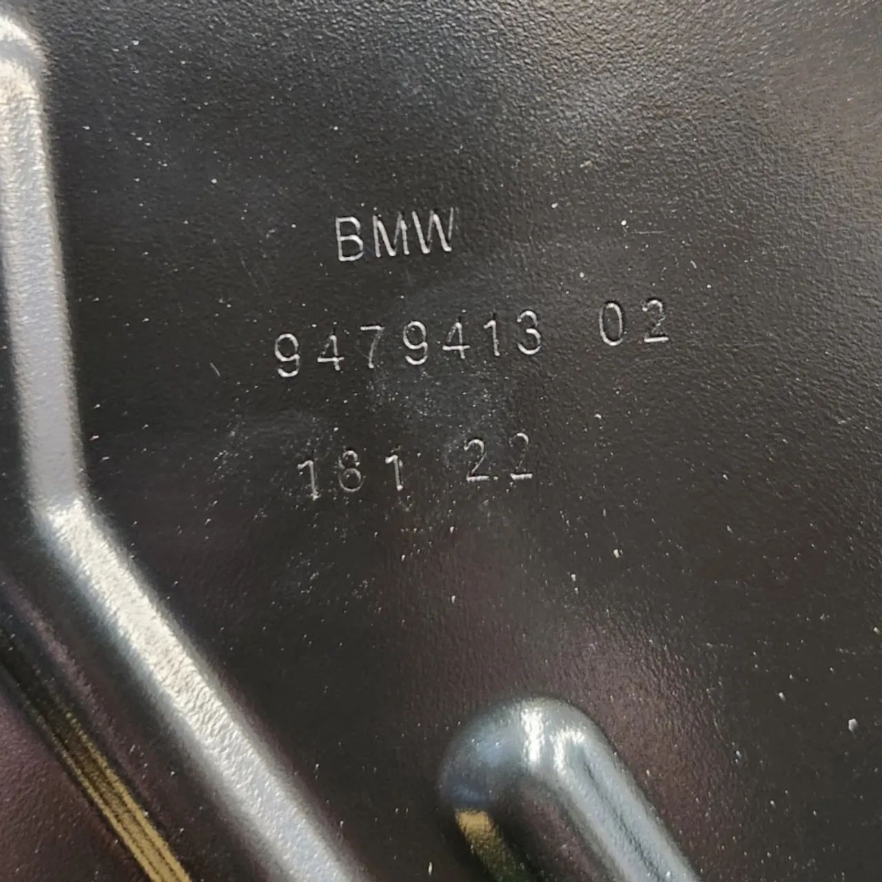 Suporte Painel Traseiro Esquerdo BMW * - Foto 8