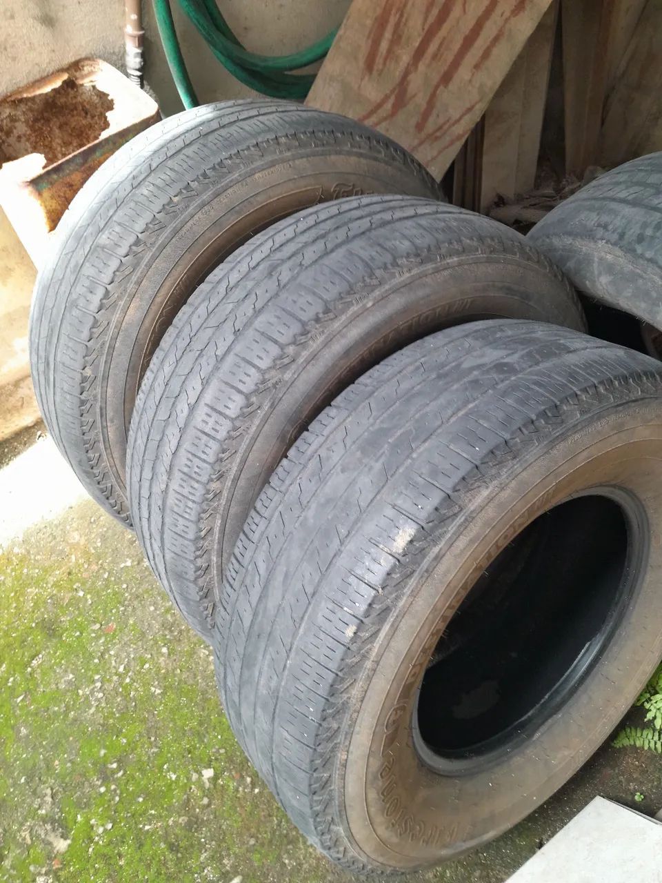 Pneus 265/70 R16- 4 pneus usado hillux  - Foto 2
