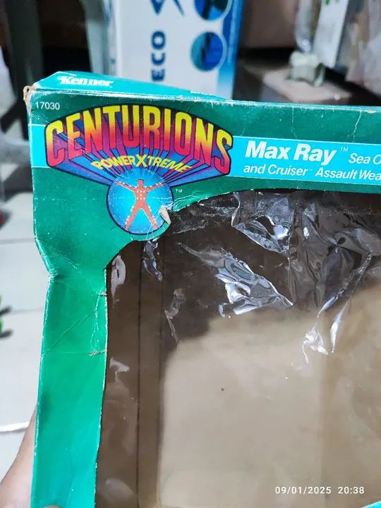 Boneco Max Ray Centurions na cx - Foto 4