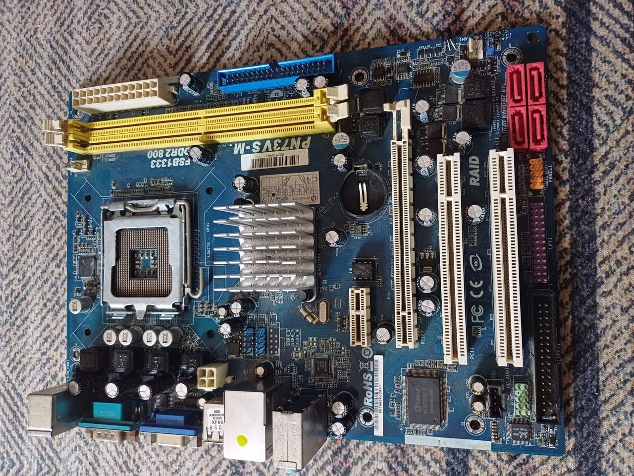 Placa Mãe PN73VS-M DDR2 LGA775 - Foto 2