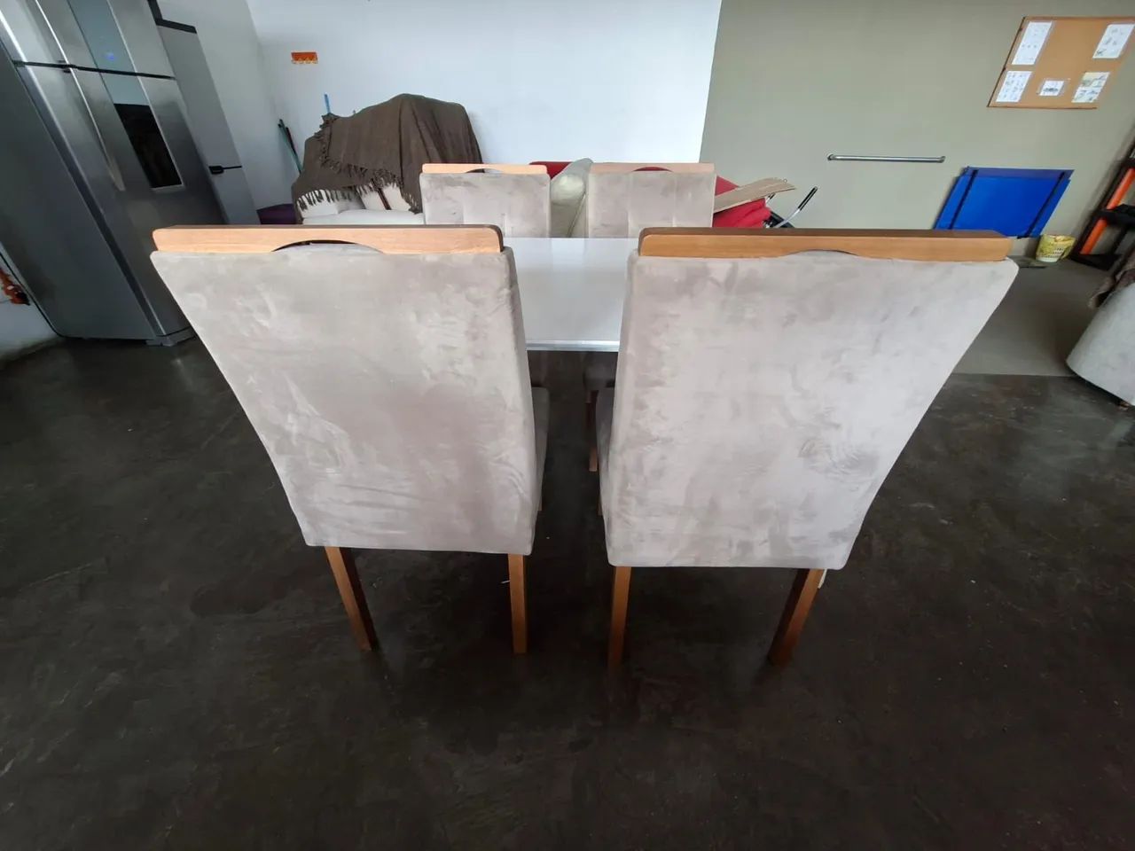 Mesa com 4 cadeiras - Foto 3
