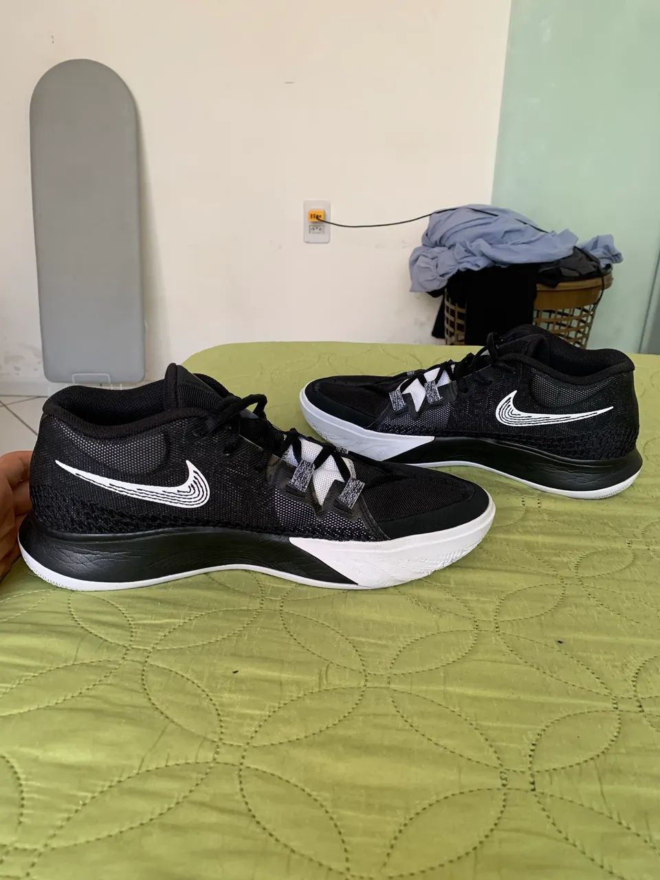 Nike Kyrie Flytrap VI Sneakers64167814800003125