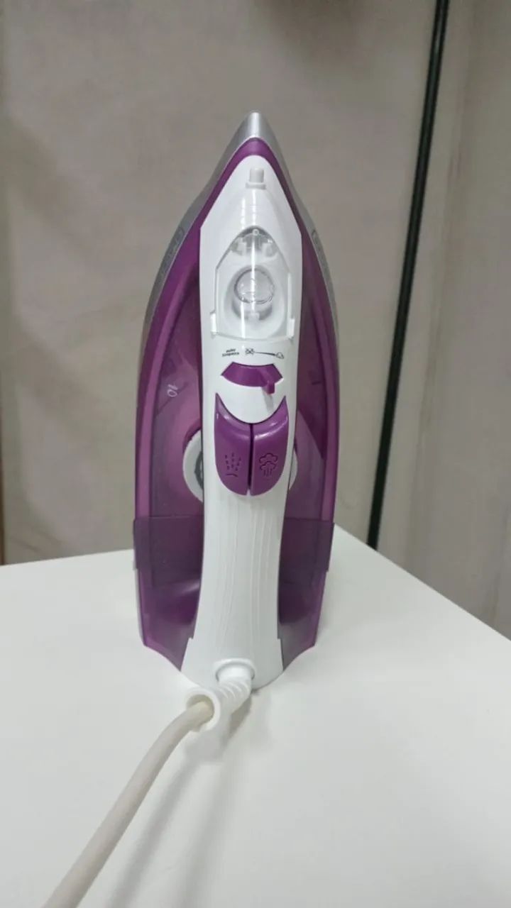 FERRO A VAPOR BLACK DECKER BASE CERAMICA 127V (B/ROXO) FX2500-BR - Foto 2