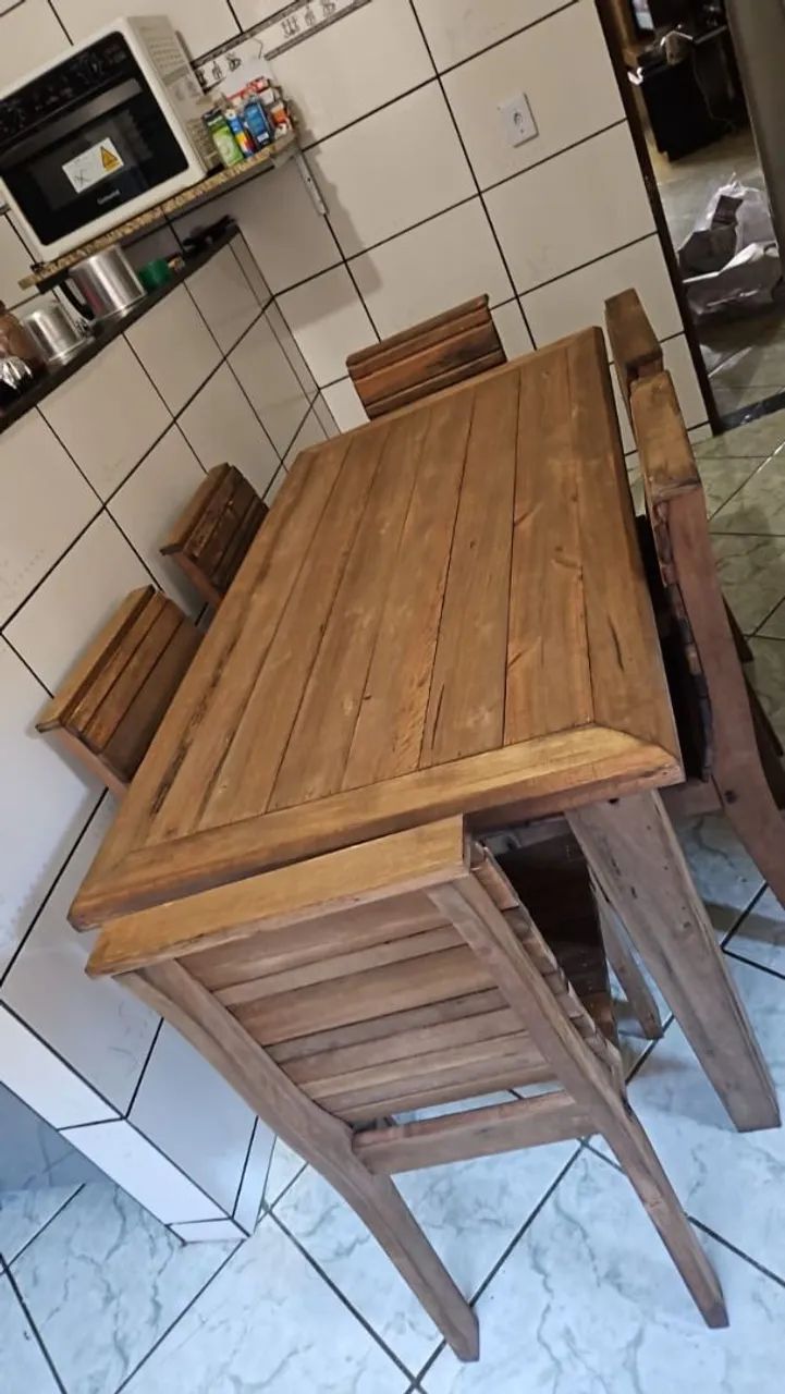 Mesa com 6 cadeiras em madeira eucalipto rústica  - Foto 2