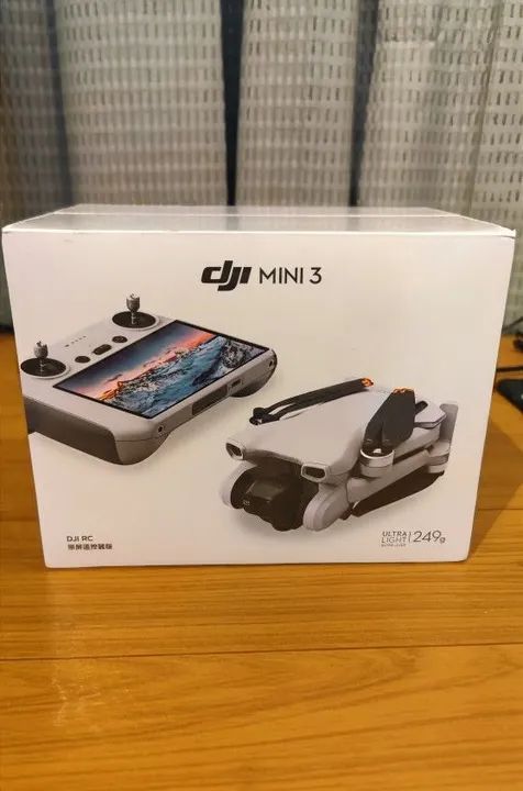 Drone DJI Mini 3 RC - Controle com tela - LACRADO