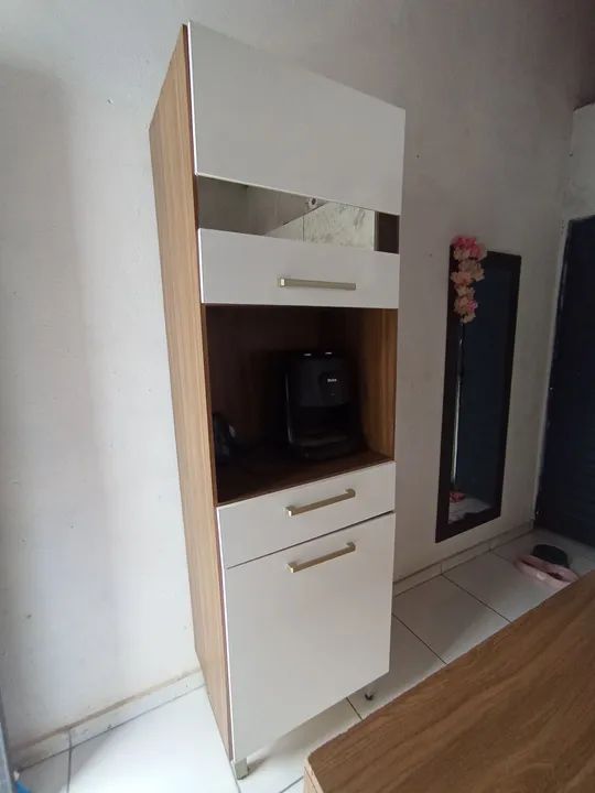 Armário de cozinha branco com 3 portas e 2 gavetas - Foto 3