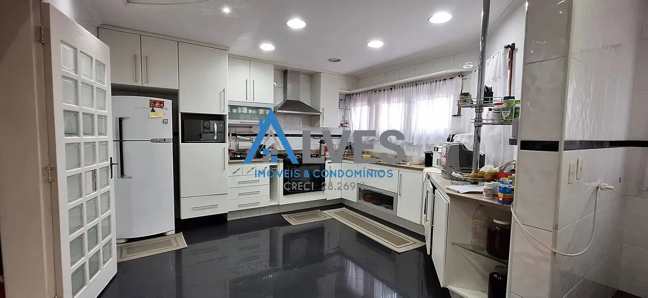 LINDO SOBRADO COM 3 DORMS NA VILA DAISY SBC