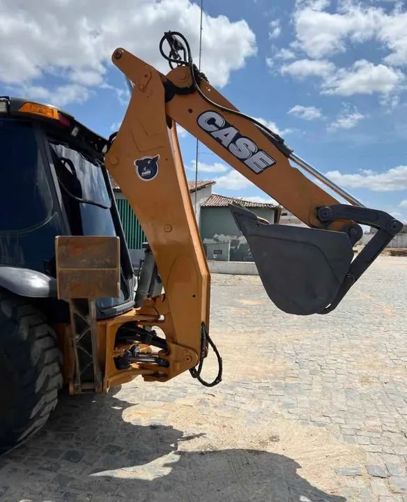 2013 Case 580n - Foto 3