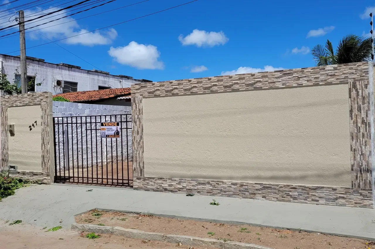 Casa em São Gonçalo de 2 quartos, terreno de 200m2