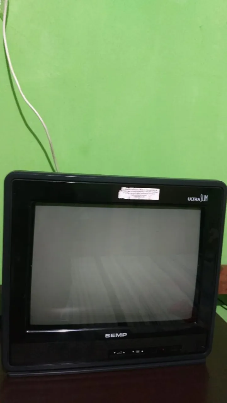 TV Semp 14'' Ultra Slim