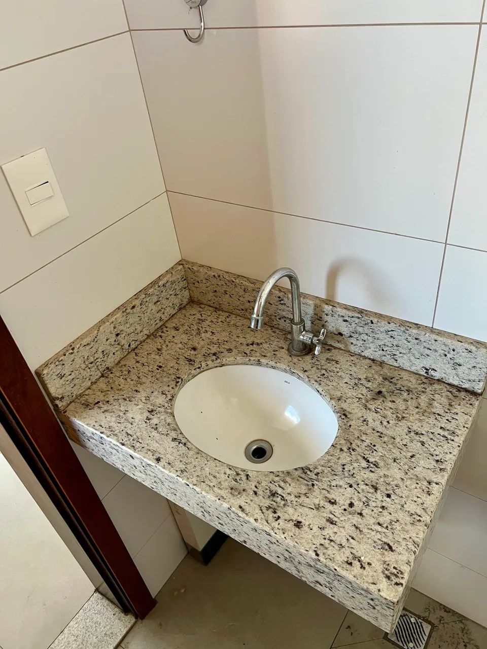 Granite Sink with Deca Basin