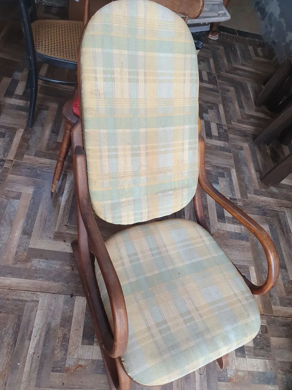  Cadeiras Vintage em Madeira - Foto 4