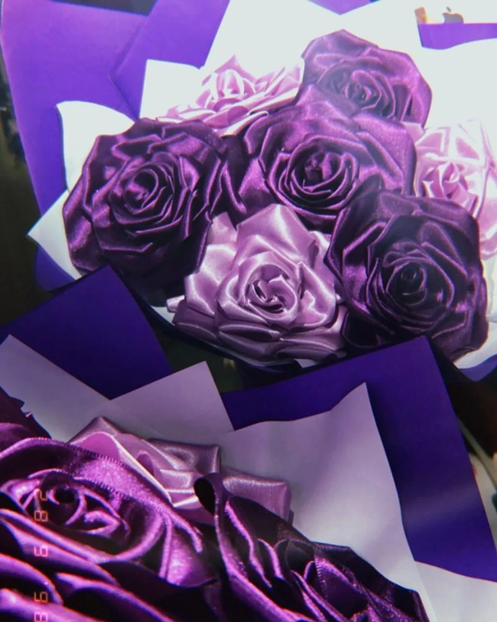 Buquê de Flores de cetim - Luxo e Elegância