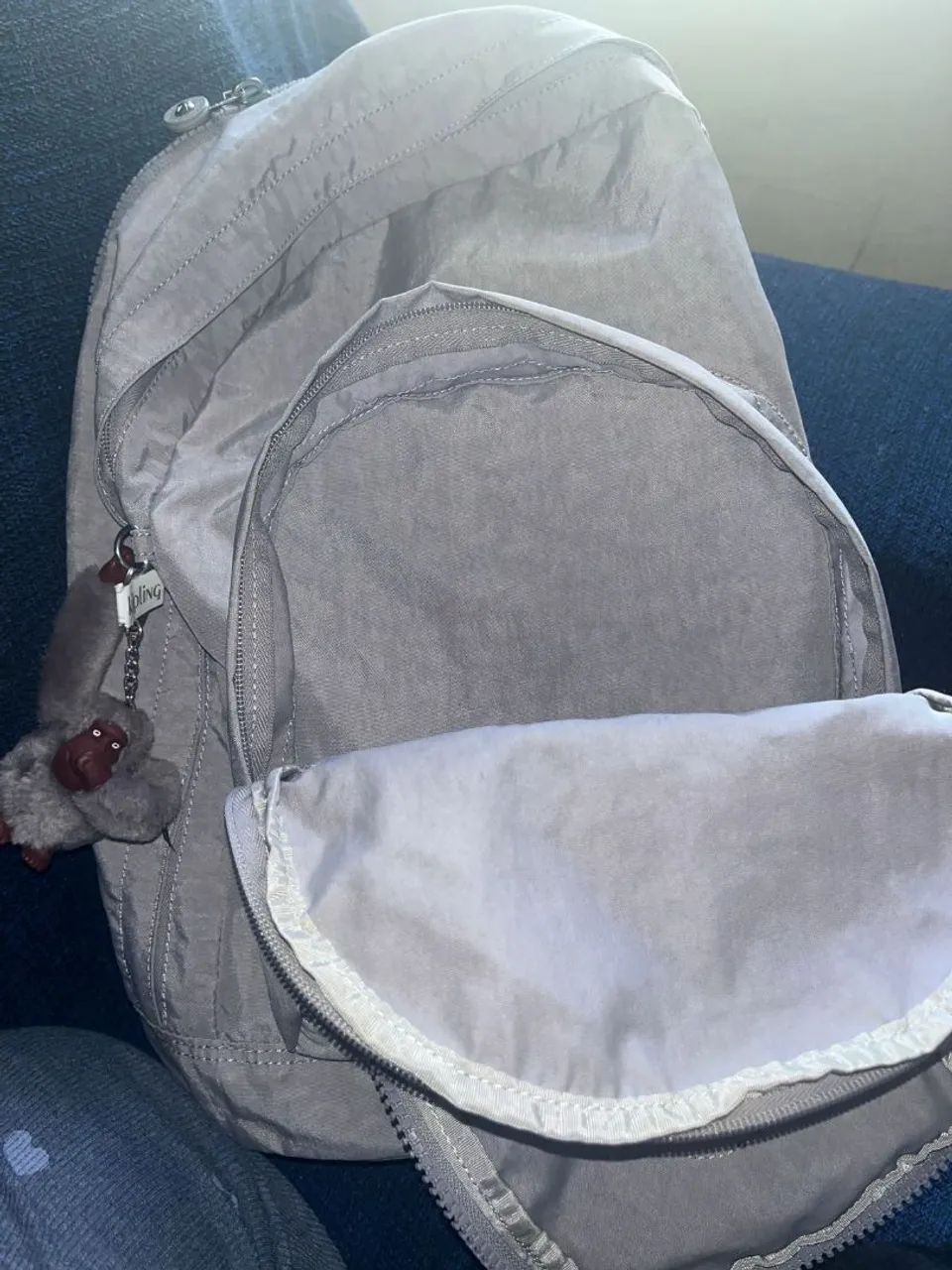 KIPLING HARPER 27L ROXO ACINZENTADO- NOVO - Foto 4