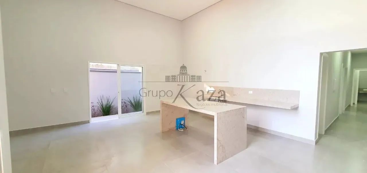 Oportunidade - Casa Padrão - Vista Verde - 3 Dormitórios - 160m². - Foto 3