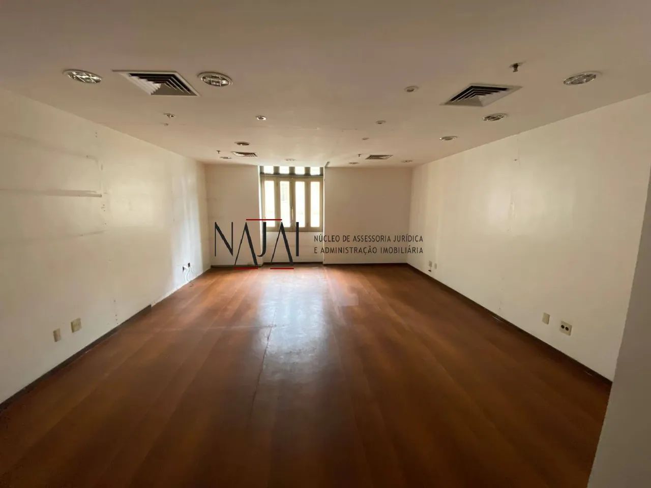 Excelente sala comercial com 39m no coração da Cinelândia. - Foto 5