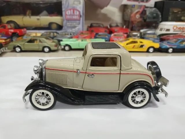 Miniatura Ford 3 Windows 1932 1/30 Sunnyside SS-5744 #EN54