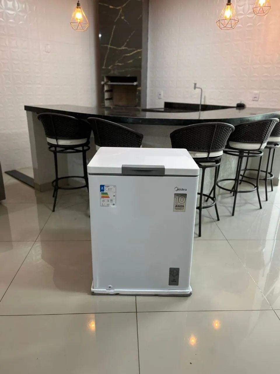 Freezer Vertical Midea -100 litros  Novo e Eficiente! - Foto 3