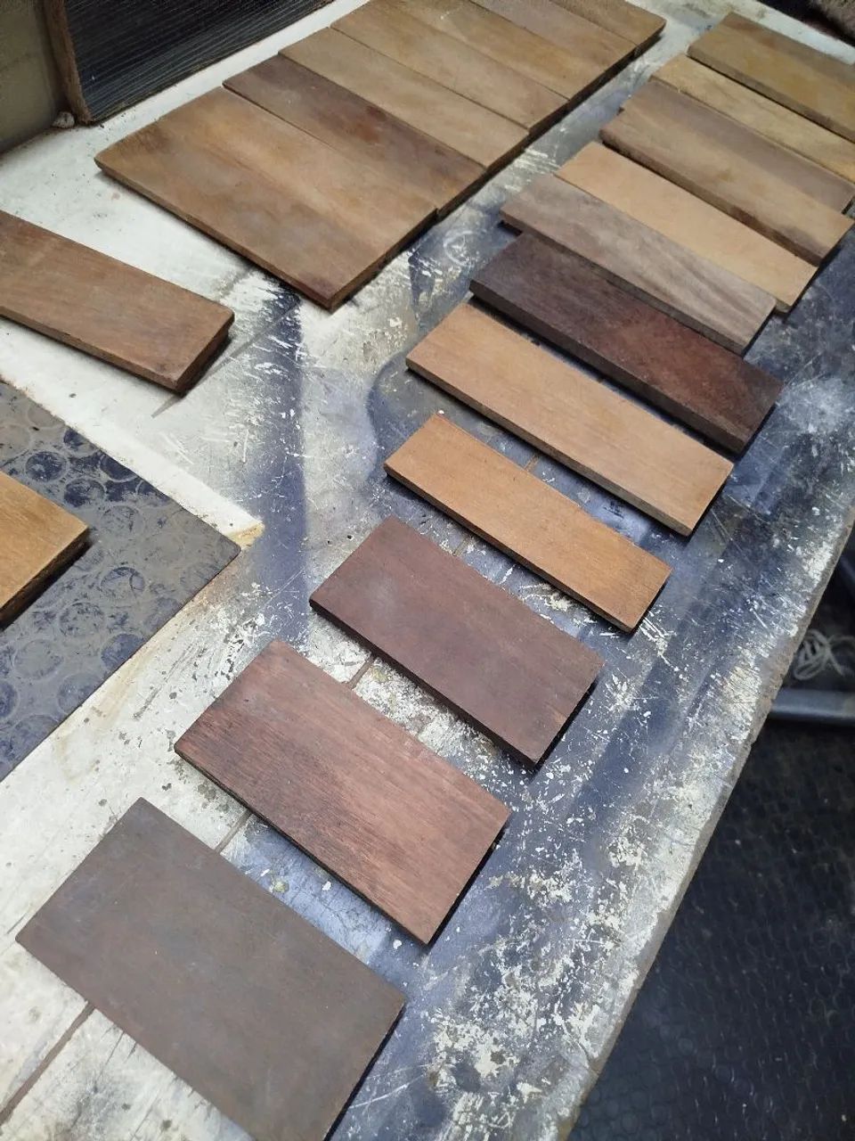 Tacos de Madeira piso chão usado excelente estado de conservação - Foto 3