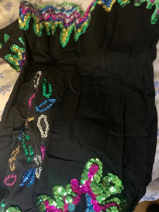 vestido preto bordado - Foto 2