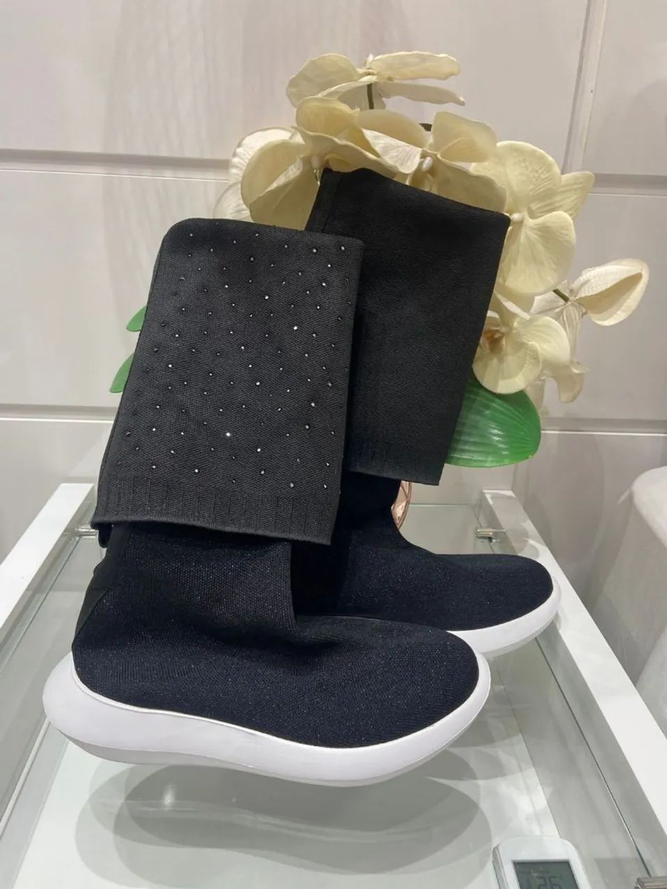 Bota Perfumaria Oficial / Pituchinhus Tam 35