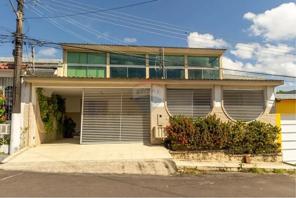 Casa Ampla no Condomínio Luiza Maria no Coroado