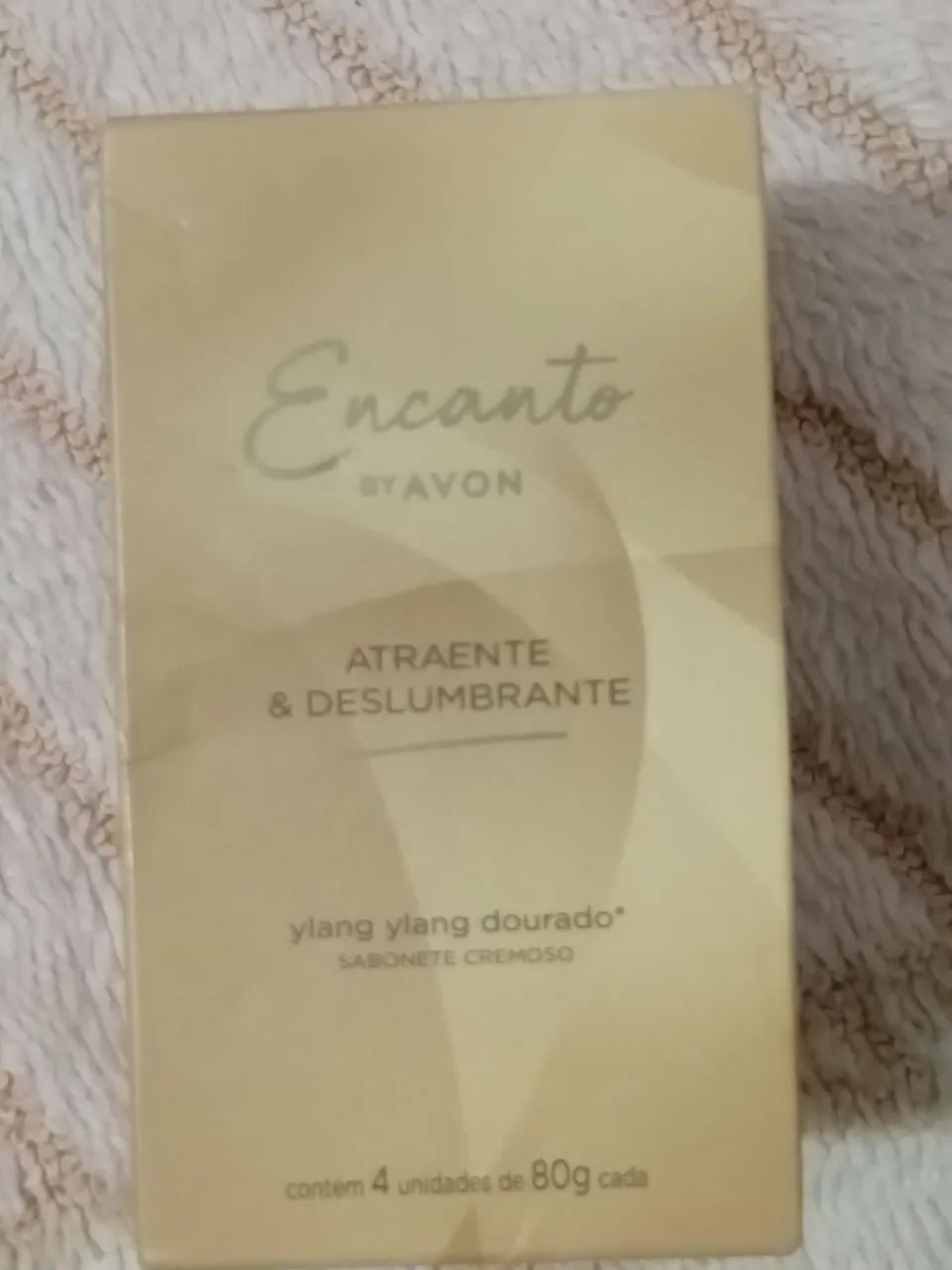 Caixa de sabonetes encanto avon- dourado - Foto 3