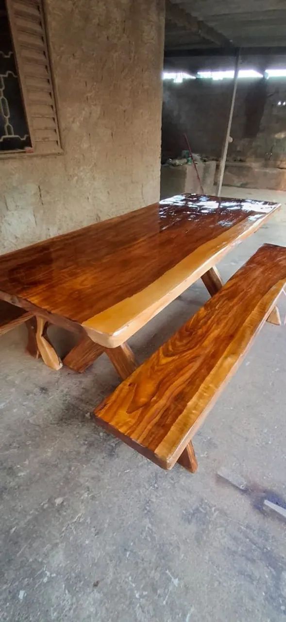 Mesa rústica 
