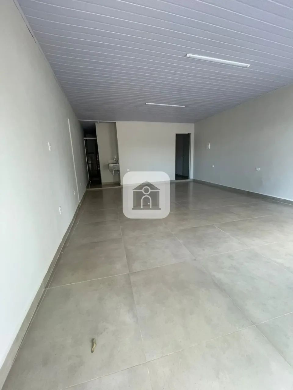 Comodos comerciais e casa a venda de Esquina bairro Centro - Foto 5