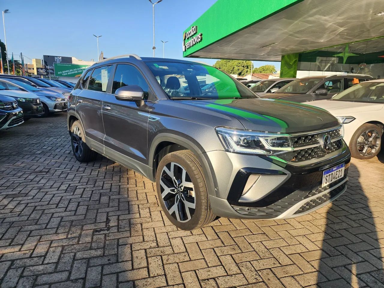 Volkswagen Taos 2024