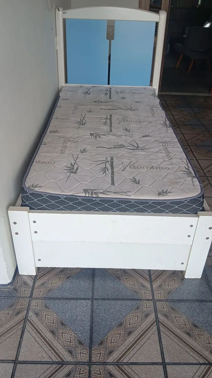 Cama de Solteiro em madeira  - Foto 4