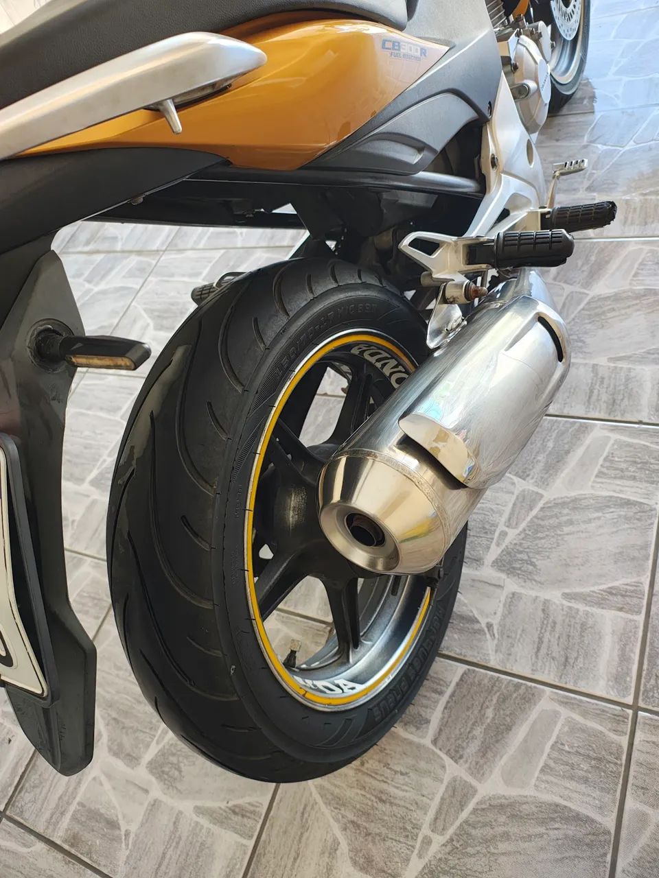 CB300r  - Foto 3