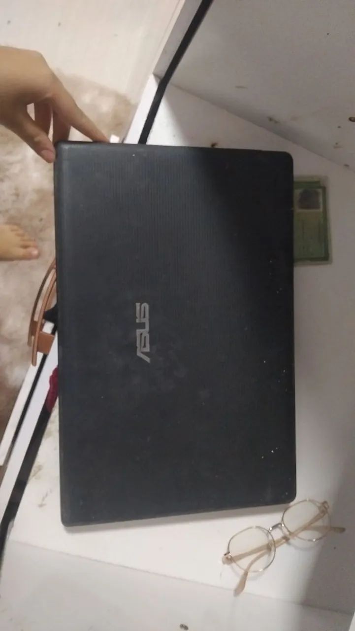 Notebook Asus - Funciona normal, para retirada HOJE - R$349