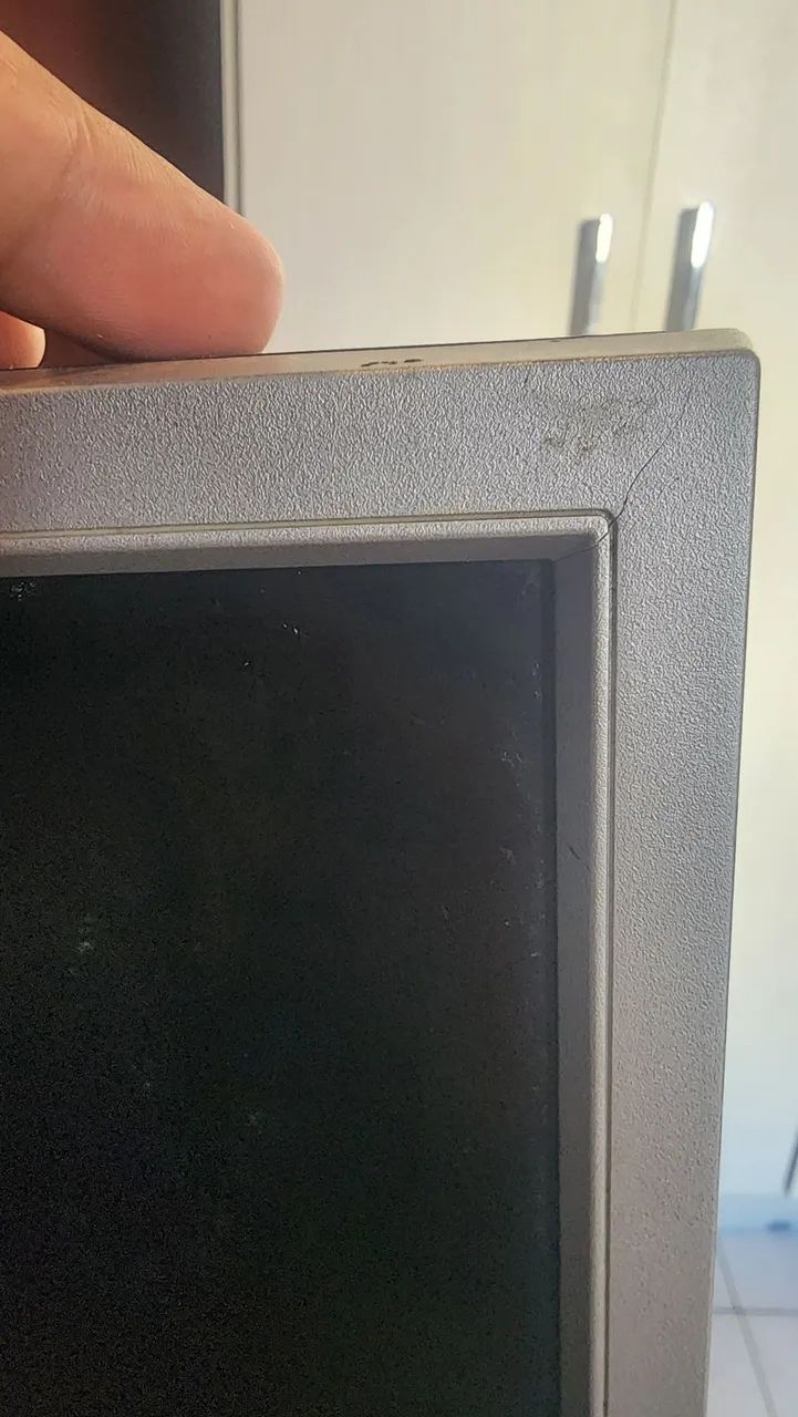 monitor LG Flatron L1951S de 19 polegadas. - Foto 3