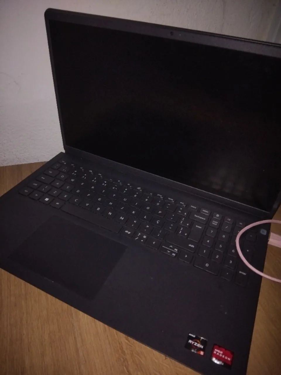 Notebook Dell Inspiron 3000 usado  - Foto 3
