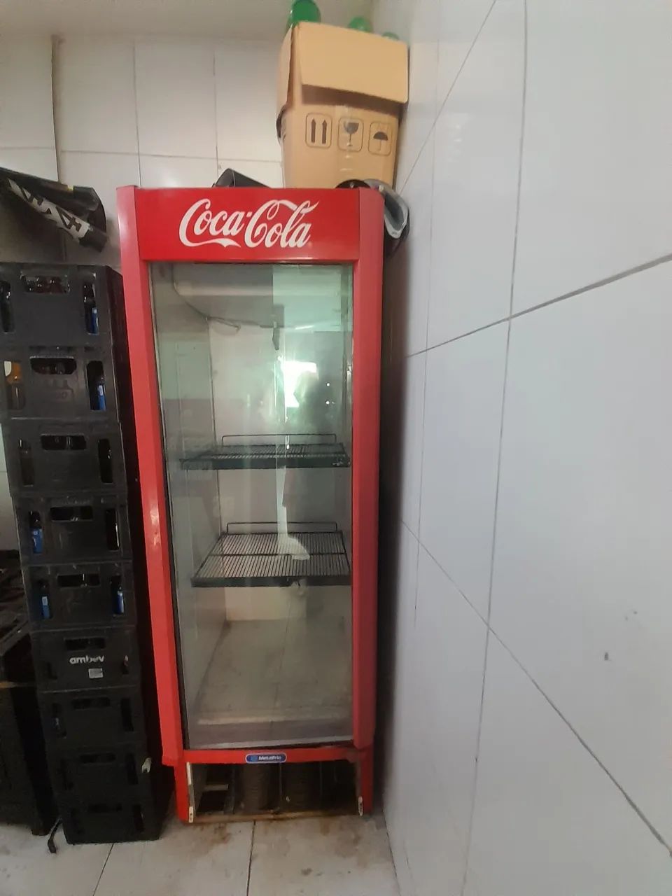 Vendo expositora da coca coca