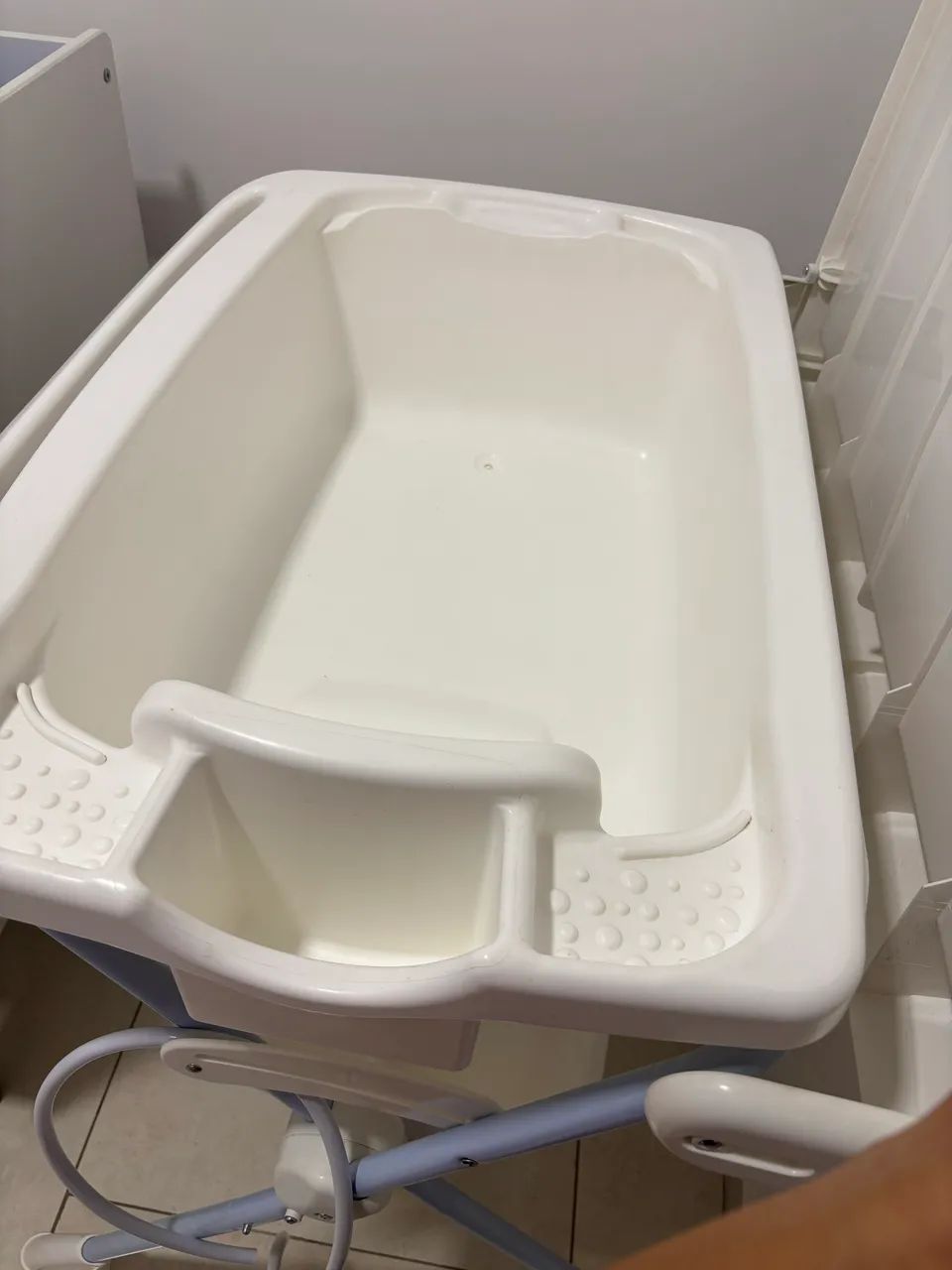 Banheira com trocador burigotto  - Foto 4