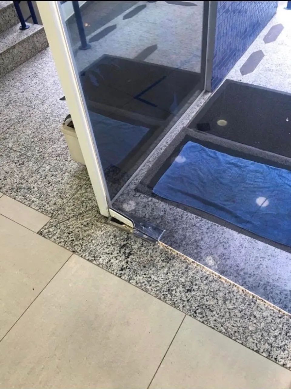 Instalação mola de piso com o melhor preço do mercado 