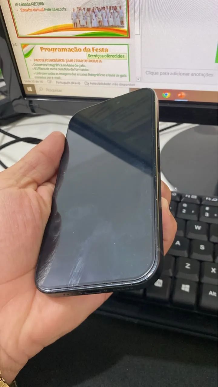 iPhone 15