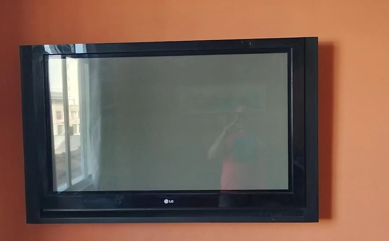 TV LG Plasma *Não está ligando*