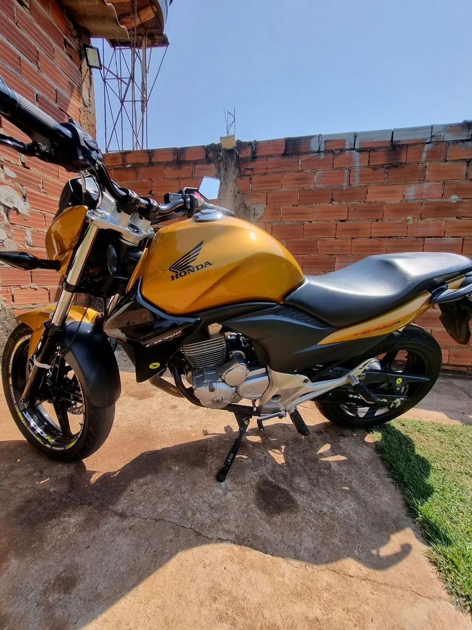 CB 300r - Foto 5