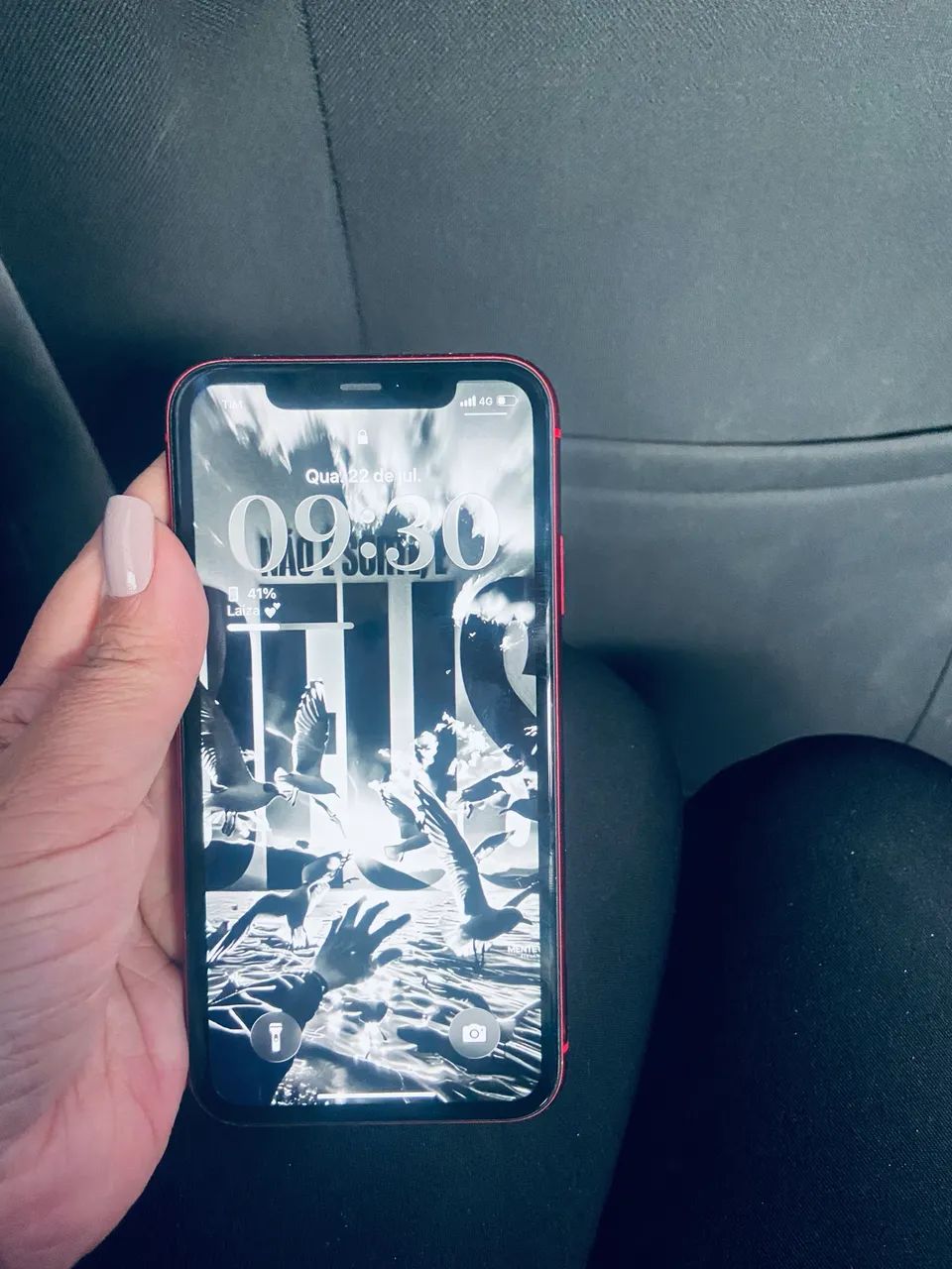 iPhone 11 128 em perfeito estado bateria 75% - Foto 3