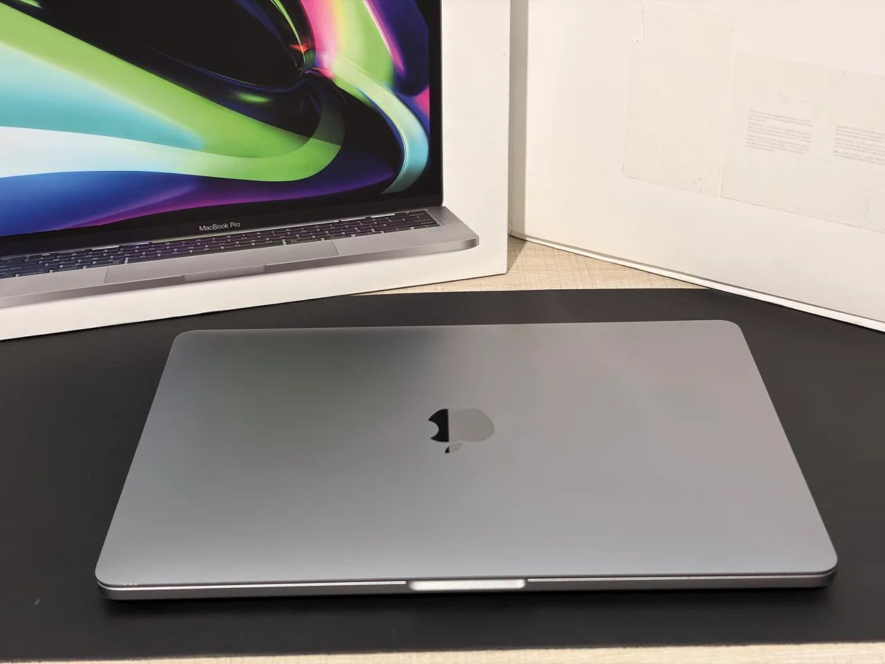 MacBook Pro M1 2020 - 8GB/256GB - R$ 3.999 - Notebooks - Tarumã