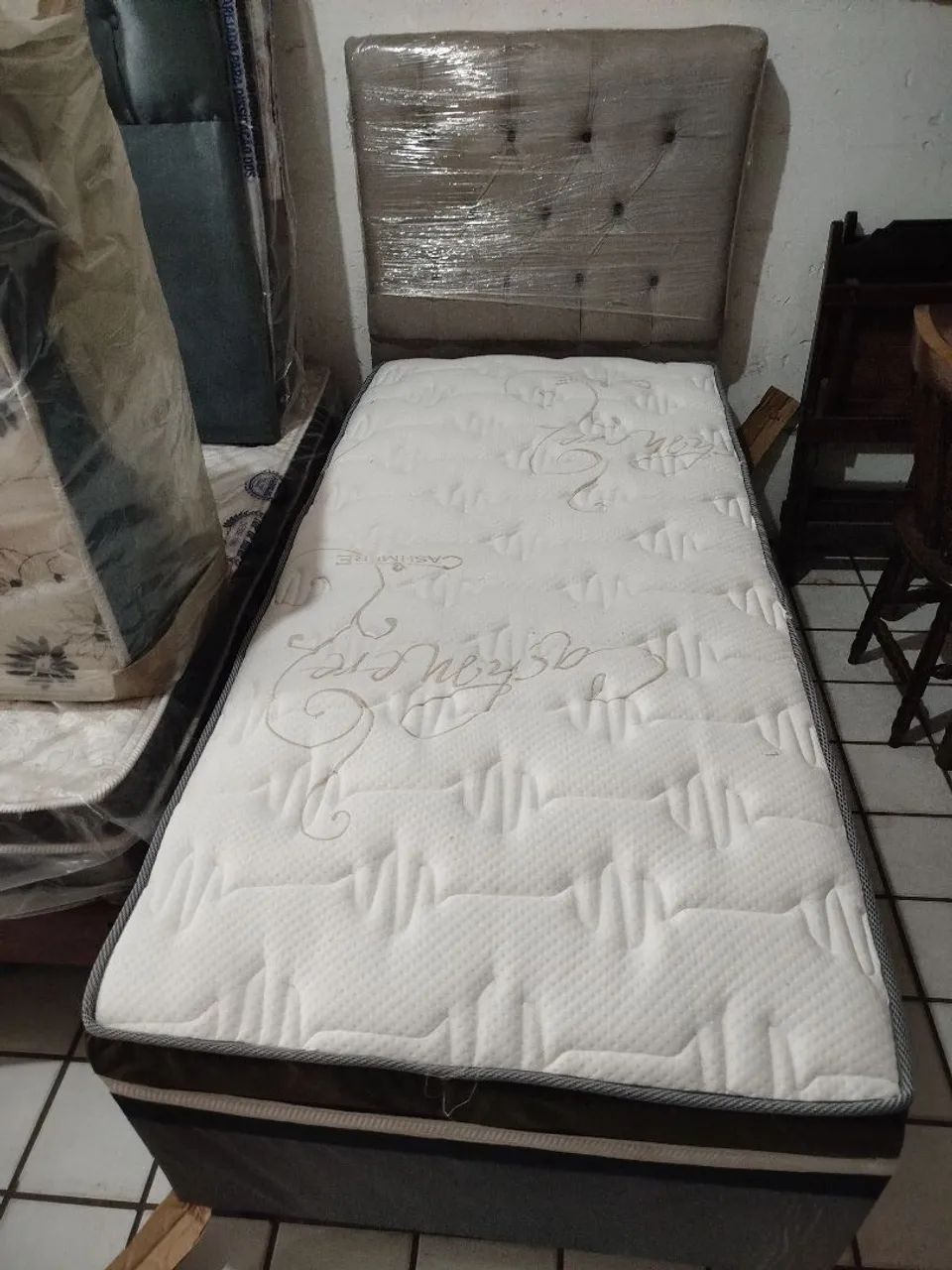 Cama box solteiro+ cabeceira  - Foto 2