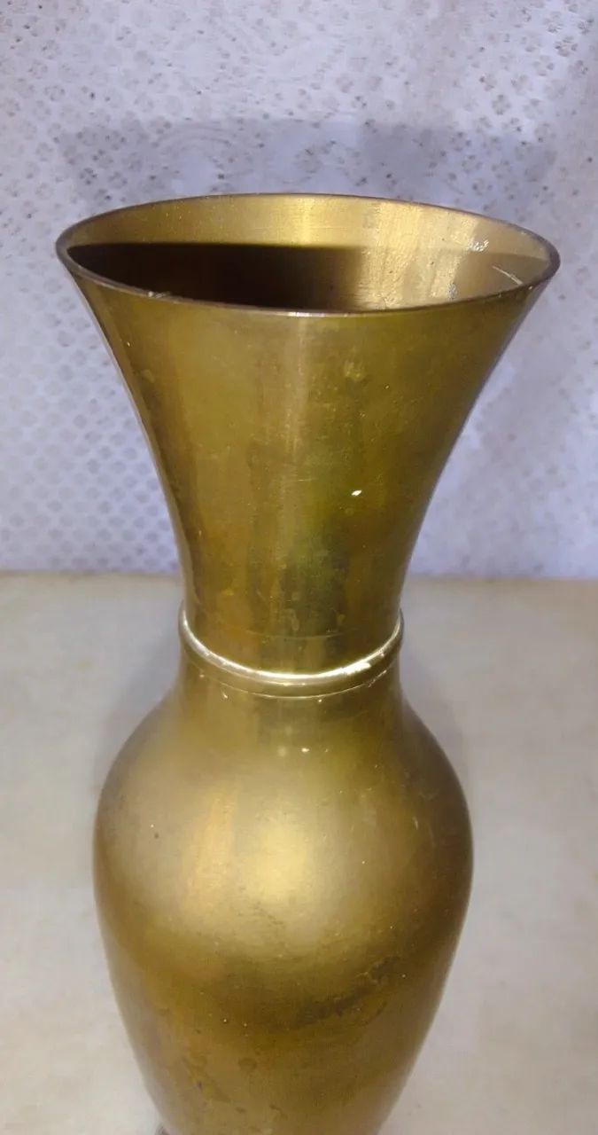 Vaso Floreira bokido em metal dourado* - Foto 4