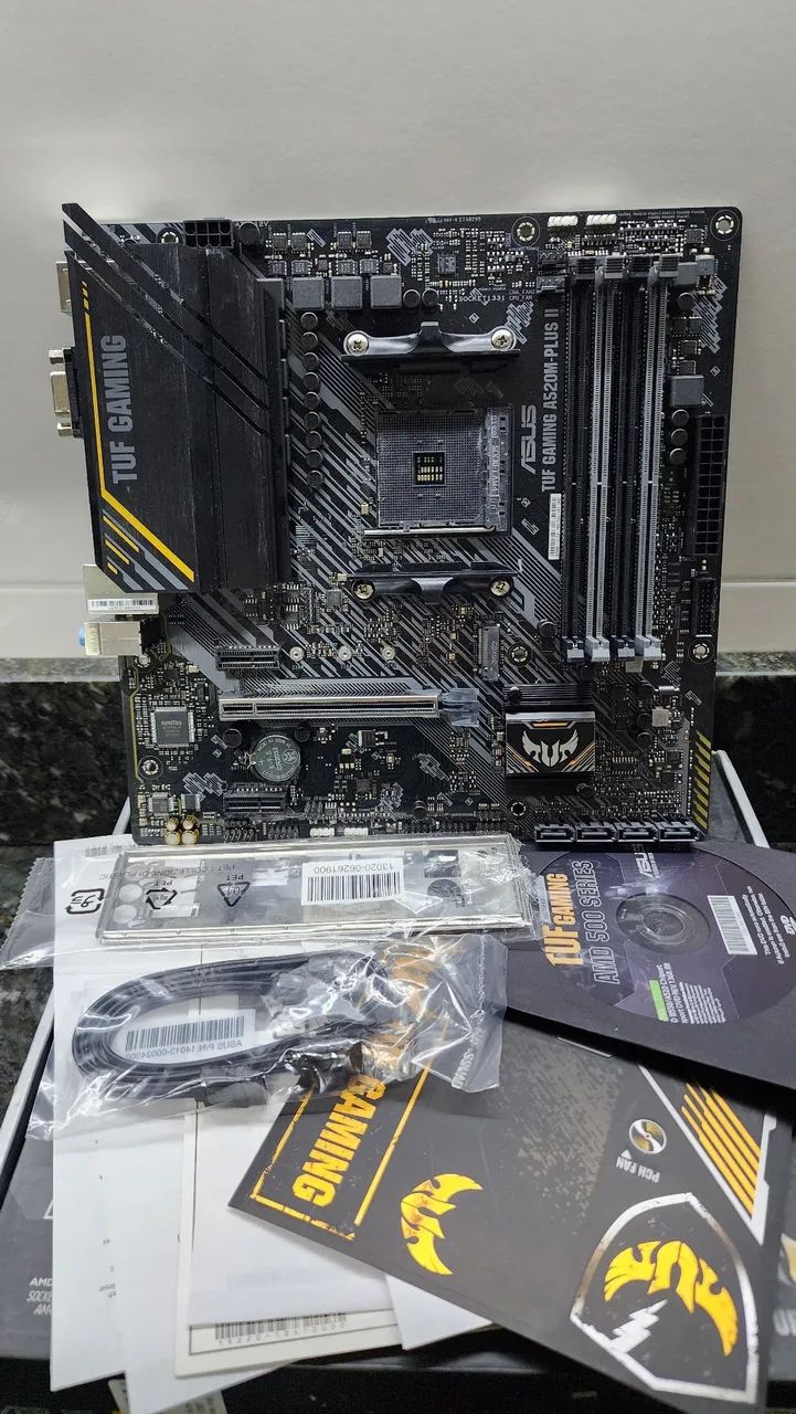 TUF Gaming A520M-Plus II - COM DEFEITO