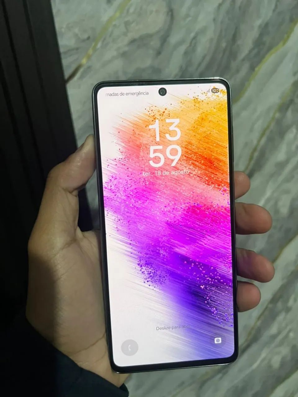 Samsung A73 128 GB e 8 de Ram