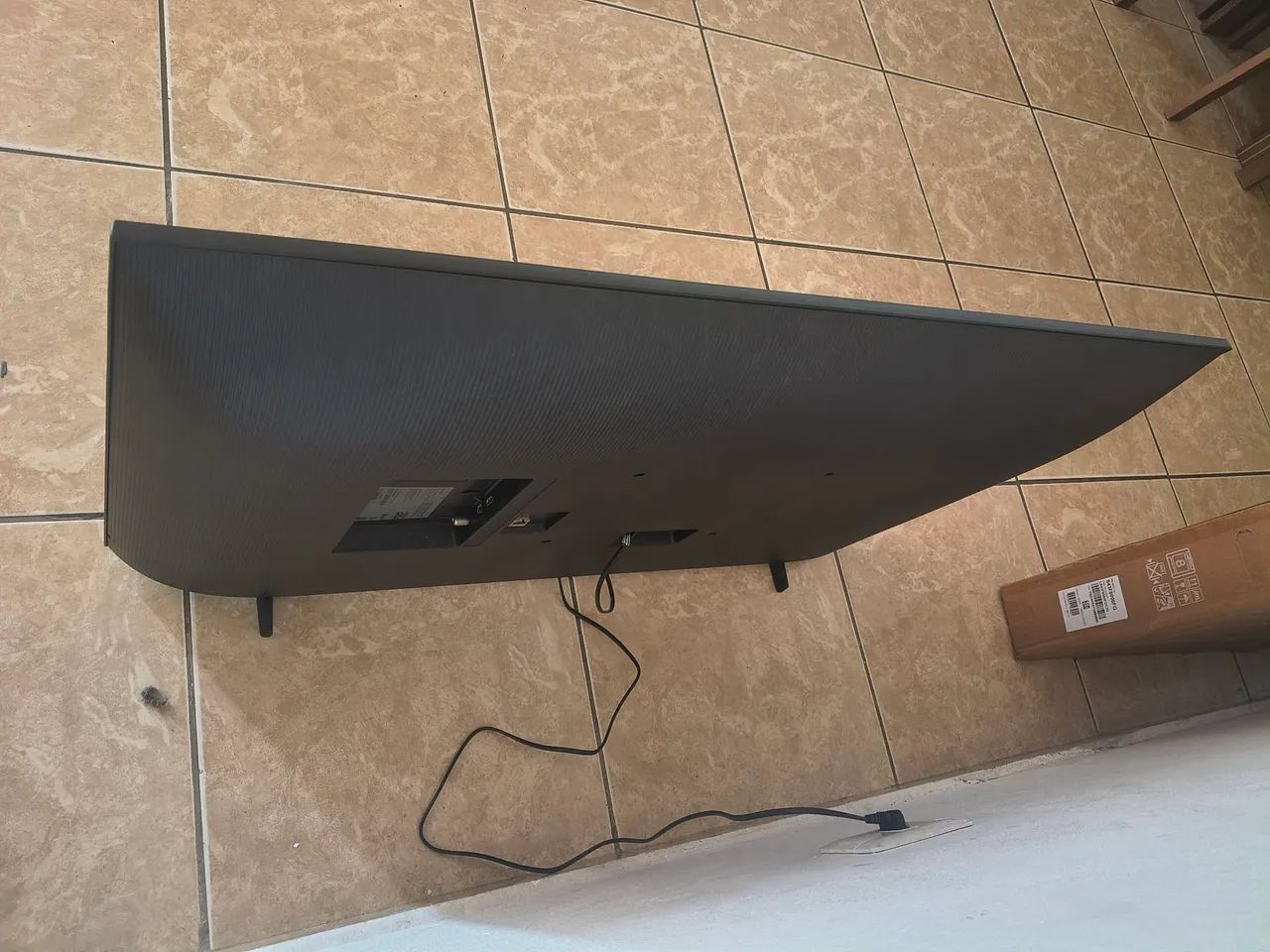Vendo essa tv 43 polegadas smart 4K  - Foto 2