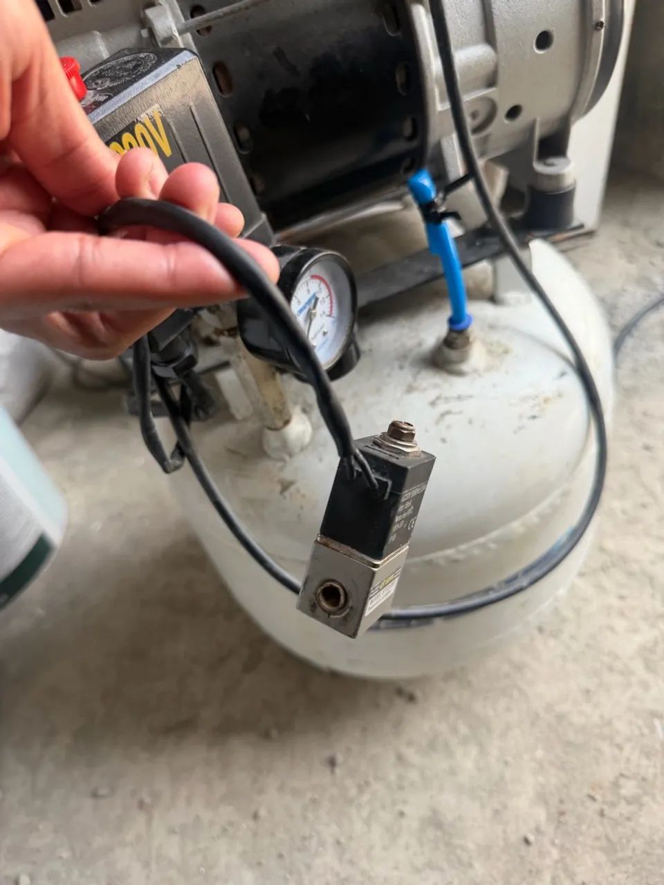 COMPRESSOR ODONTOLÓGICO  - Foto 2